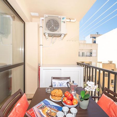 Sea Bliss Apartments With Terrace Just Off Seafront In St Paul'S Bay - By Getawaysmalta Bahía de San Pablo Exterior foto